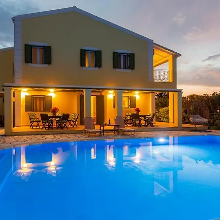 Charchala * Kassiopi