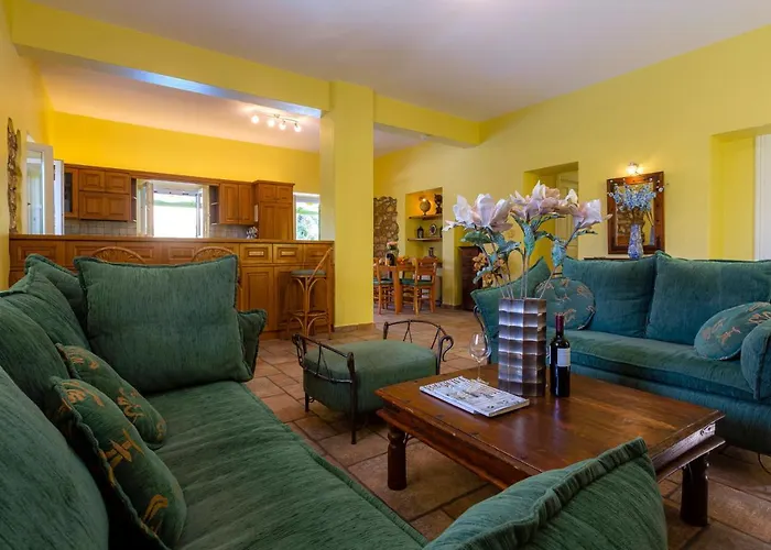 Charchala Villa Kassiopi