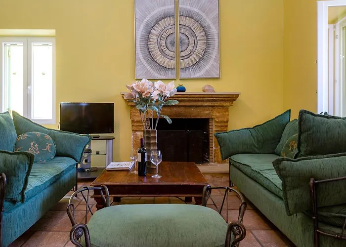 Charchala * Kassiopi