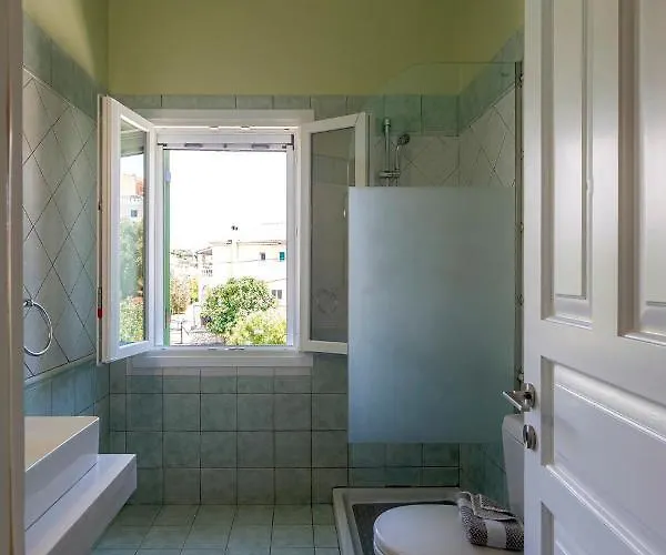 Charchala * Kassiopi